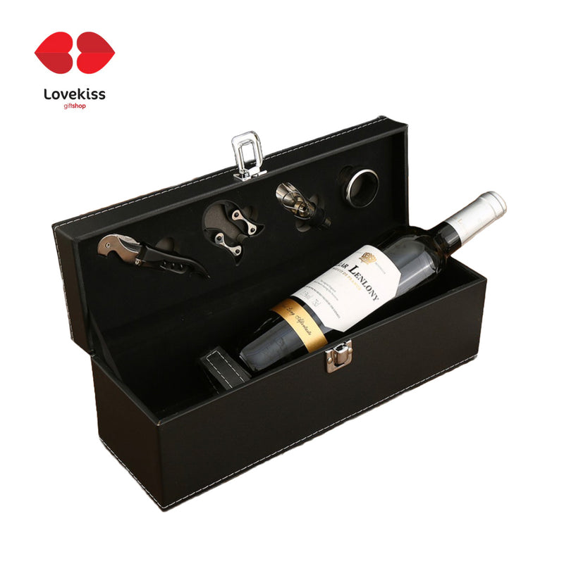 Estuche cuerina negro con botella de Vino
