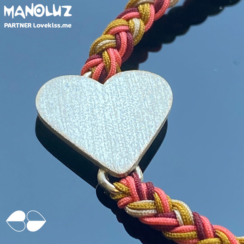 Pulsera Milticolor Con Dije de Plata En Forma De Corazón
