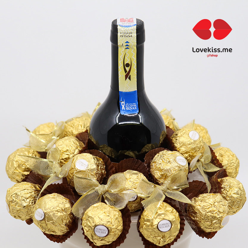 San Valentín 🌹 . Nuevo set de regalo para celebrar el día de los enamorados  ❤️ Vino orgánico malbec • Bombones de chocolate agroecológico …