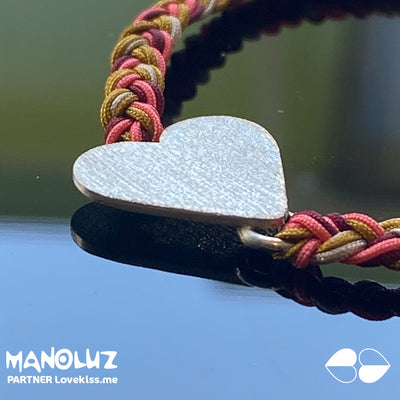 Pulsera Milticolor Con Dije de Plata En Forma De Corazón